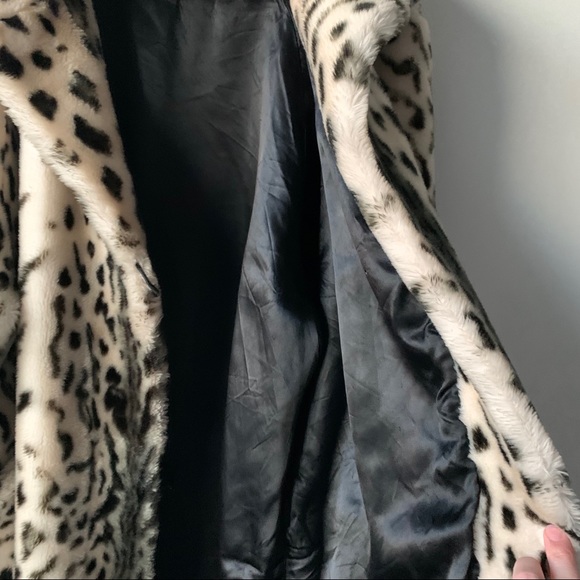 Vintage Leopard Faux Fur Teddy Oversized Jacket - Picture 8 of 16